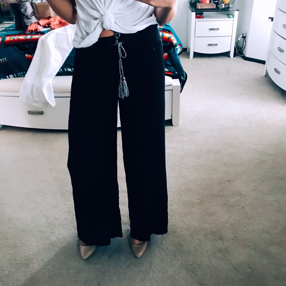 Boho black pants.
